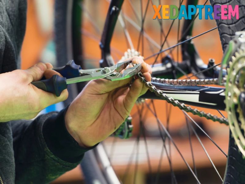 Cách Tăng Xích Xe Đạp Trẻ Em Đúng Kỹ Thuật – Dễ Làm Tại Nhà 22 Quan sát độ võng giúp bố mẹ quyết định tăng xích xe đạp trẻ em kịp thời