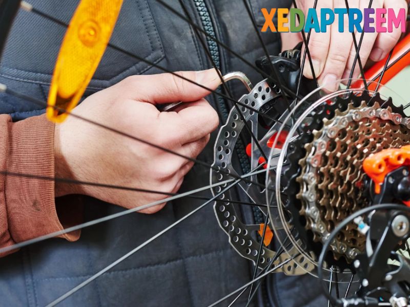 Cách Tăng Xích Xe Đạp Trẻ Em Đúng Kỹ Thuật – Dễ Làm Tại Nhà 27 Thao tác đều tay giúp tăng xích xe đạp trẻ em đạt độ căng lý tưởng