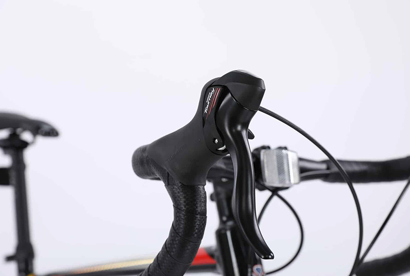 Xe Đạp Đua CALLI R3.5 - Khung Hợp Kim Nhôm - 14 Tốc Độ 16 Xe Đạp Đua CALLI R3.5 - Khung Hợp Kim Nhôm - 14 Tốc Độ, cam kết chính hãng 100%, bảo hành khung sườn 5 năm, hỗ trợ lắp xe miền phí trước khi giao, liên hệ 090 233 0236 để được tư vấn 24/7