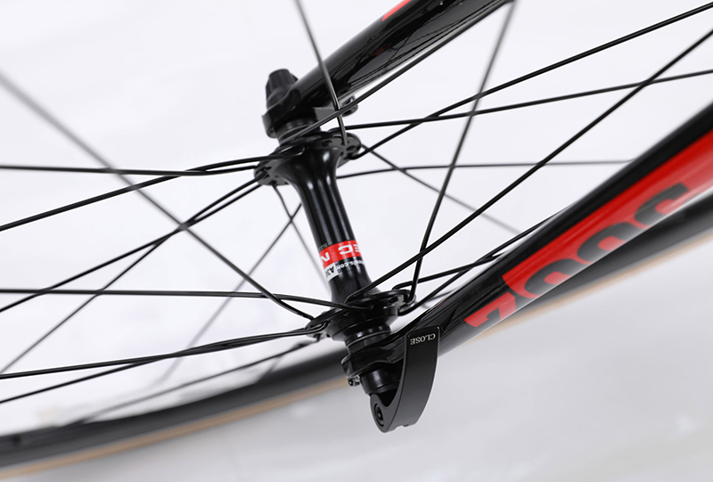 Xe Đạp Đua CALLI R5.5 - Khung Hợp Kim Nhôm - 18 Tốc Độ 24 Xe Đạp Đua CALLI R5.5 - Khung Hợp Kim Nhôm - 18 Tốc Độ, cam kết chính hãng 100%, bảo hành khung sườn 5 năm, hỗ trợ lắp đặt trước khi giao, liên hệ 090 233 0236 để được tư vấn 24/7