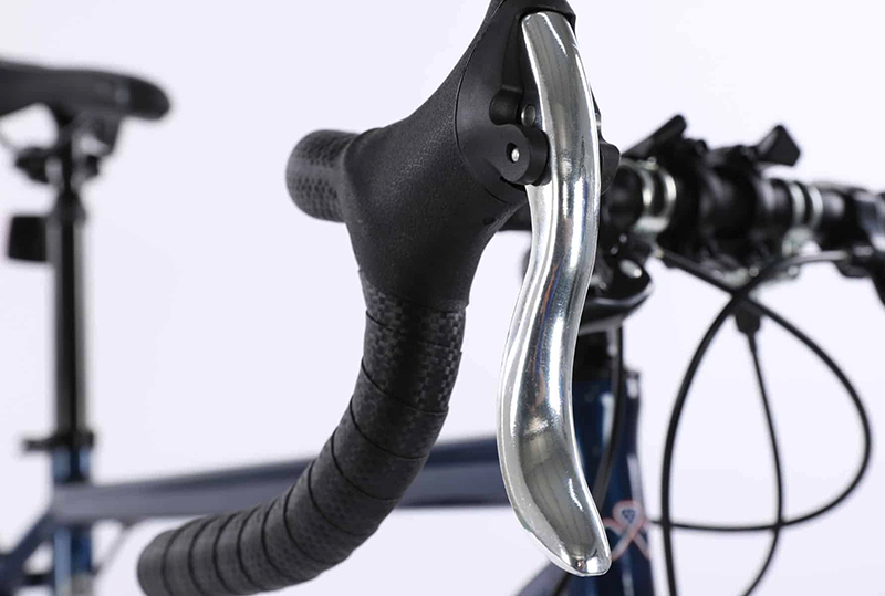 Xe Đạp Đua CALLI R2.0 - Khung Nhôm - 21 Tốc Độ 16 Xe Đạp Đua CALLI R2.0 - Khung Nhôm - 21 Tốc Độ, cam kết chính hãng 100%, bảo hành khung sườn 5 năm, hỗ trợ lắp miễn phí trước khi giao, liên hệ 090 233 0236 để được tư vấn 24/7