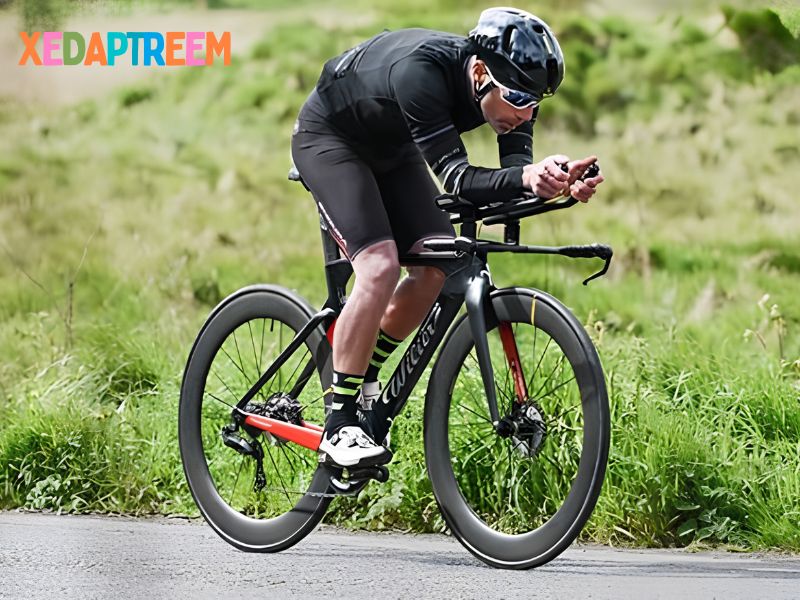 Xe đạp Road Bike thiên về tốc độ